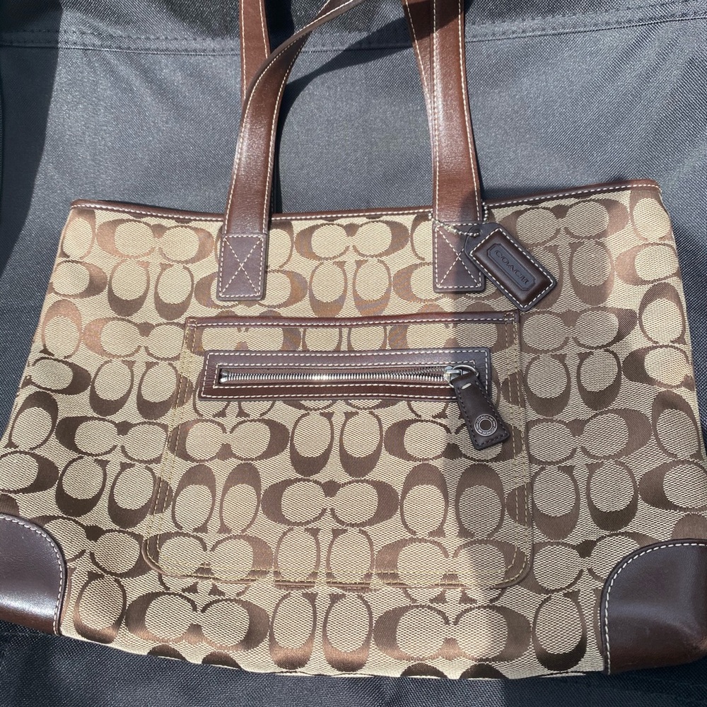 Women’s Coach Handbag